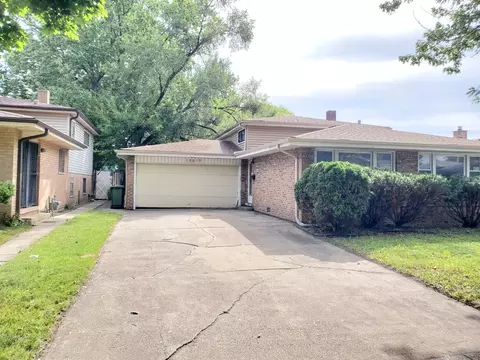 Exterior - 15019 Oak St, Dolton, IL 60419 photo 6 of 6