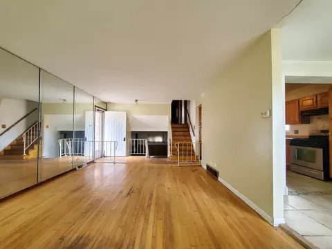 Living - 15019 Oak St, Dolton, IL 60419 photo 2 of 4