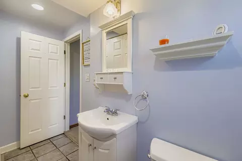 Bath - 307 1st St, Wheeling, IL 60090 photo 4 of 4