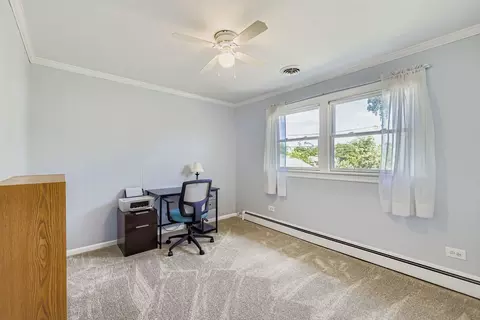Bedroom - 307 1st St, Wheeling, IL 60090 photo 1 of 7
