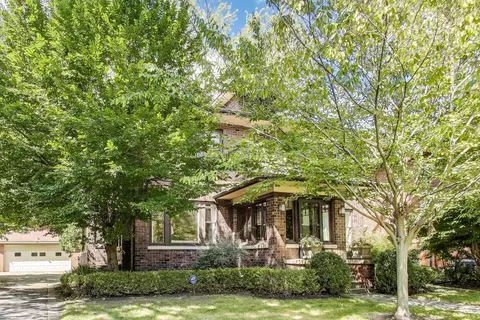 1028 N Sheridan Rd, Waukegan, IL 60085