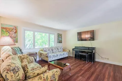 2901 Mockingbird Ln, Bloomington, IL 61704 photo 3