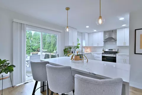 Kitchen - 6908 Lemhi Ct, Plainfield, IL 60586 photo 7 of 7