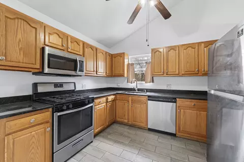 Kitchen - 16215 S Trumbull Ave, Markham, IL 60428 photo 1 of 3