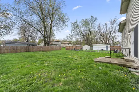 Exterior - 16215 S Trumbull Ave, Markham, IL 60428 photo 3 of 5