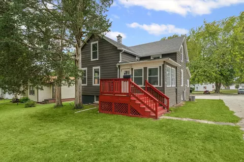 389 E Summer St, Paxton, IL 60957