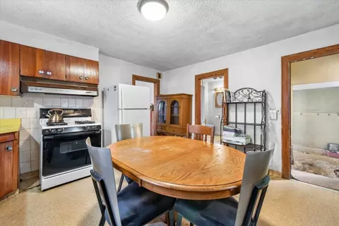 Other - 426 N Grove Ave, Elgin, IL 60120 photo 3 of 9