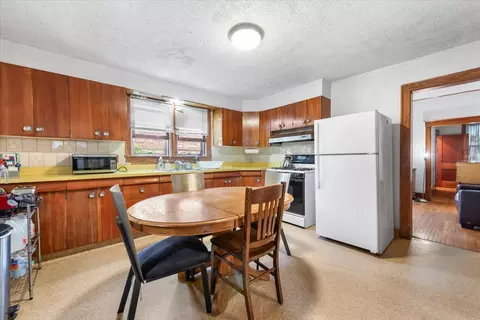 Kitchen - 426 N Grove Ave, Elgin, IL 60120 photo 2 of 2