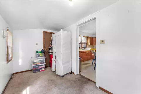 Entry Way - 426 N Grove Ave, Elgin, IL 60120 photo 5 of 7