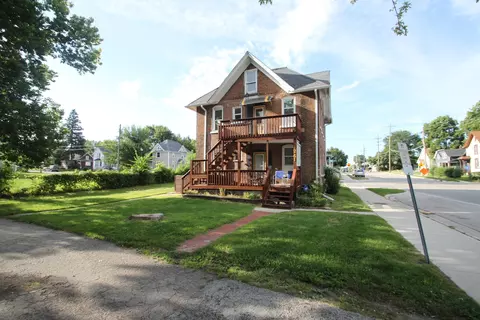 1241 6th Ave, Rockford, IL 61104