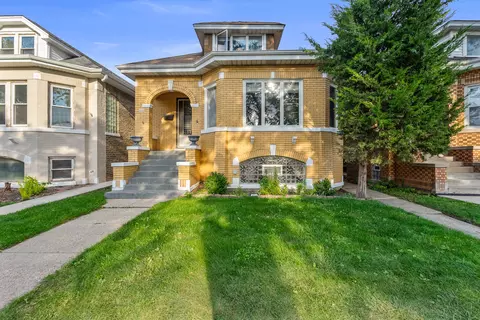 3629 N Sayre Ave, Chicago, IL 60634