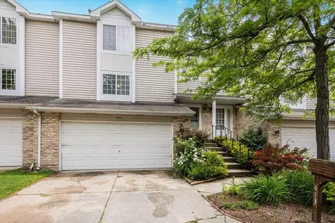413 Stevens Ct, Grayslake, IL 60030