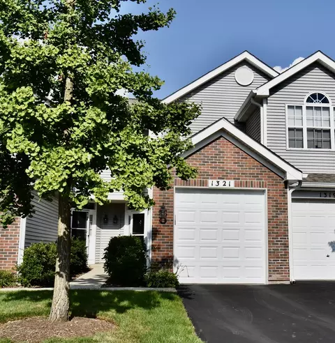 1321 Providence Cir, Elgin, IL 60120
