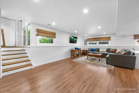 Living - 714 N Elm St, Itasca, IL 60143 photo 3 of 4