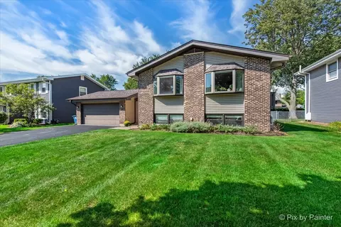 Exterior - 714 N Elm St, Itasca, IL 60143 photo 2 of 5