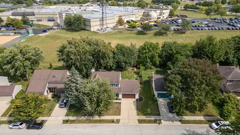 2483 Lakeside Dr, Aurora, IL 60504 photo 31