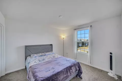 Bedroom - 2111 Schmitt Cir, Algonquin, IL 60102 photo 5 of 5