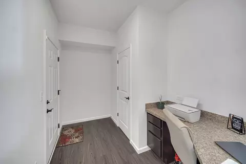 Entry Way - 2111 Schmitt Cir, Algonquin, IL 60102 photo 1 of 1