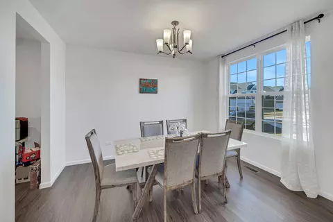 Dining - 2111 Schmitt Cir, Algonquin, IL 60102 photo 1 of 1
