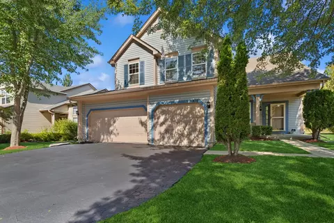 396 Fairfax Ln, Grayslake, IL 60030