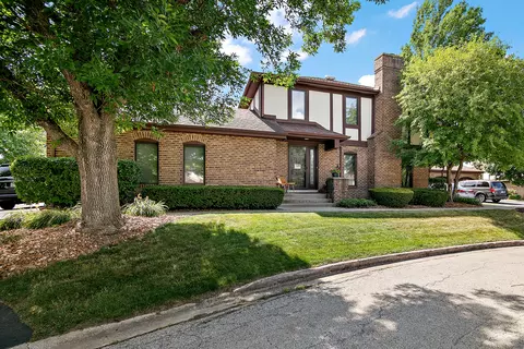 12256 S Arbor Trl #11W, Palos Heights, IL 60463