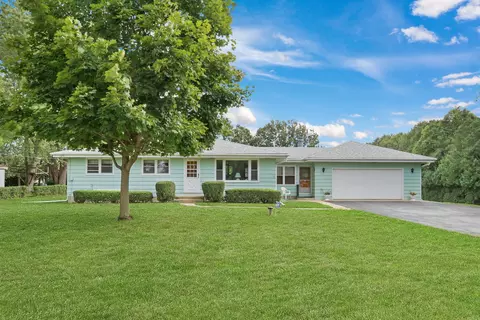 36847 N Delany Rd, Gurnee, IL 60031