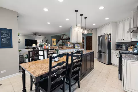 12929 Tipperary Ln, Plainfield, IL 60585 photo 8