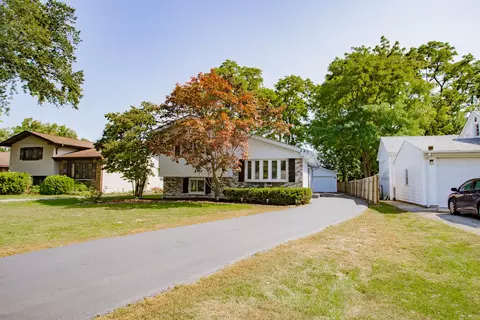 297 N Central Ave, Wood Dale, IL 60191