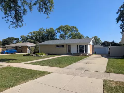 8927 Belleforte Ave, Morton Grove, IL 60053