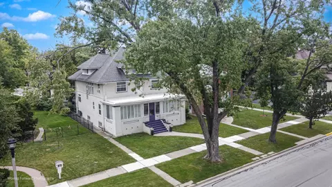 3145 Wisconsin Ave, Berwyn, IL 60402