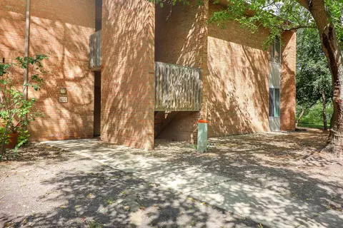6010 E Lake Dr #1D, Lisle, IL 60532