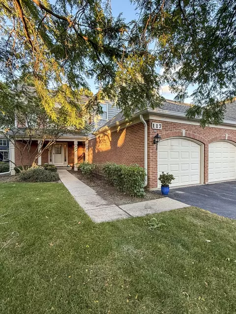 117 Dartmouth Ct, Glenview, IL 60026