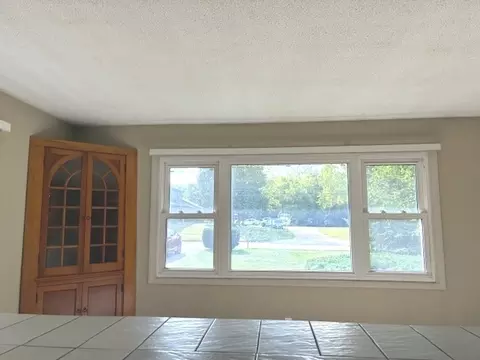 735 Maple St, Marengo, IL 60152 photo 3