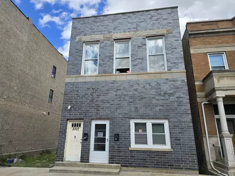 3307 S Wallace St, Chicago, IL 60616