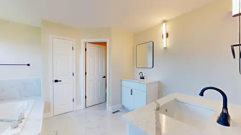 Bath - 435 5th St, Wheeling, IL 60090 photo 4 of 6