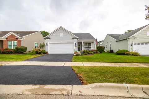 3206 Hutchinson Ln, Mundelein, IL 60060