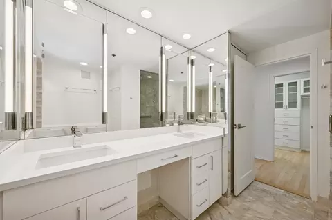100 E Huron St #2804, Chicago, IL 60611 photo 14