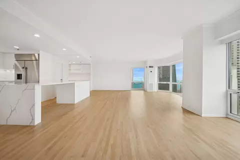 100 E Huron St #2804, Chicago, IL 60611 photo 6