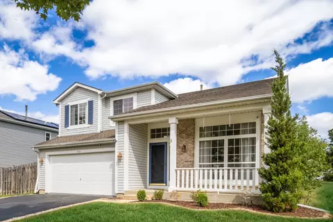 970 Noelle Bnd, Lake In The Hills, IL 60156