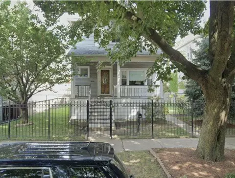 2555 N Saint Louis Ave, Chicago, IL 60647