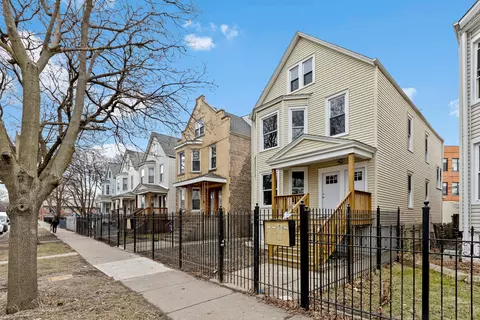 3847 W School St, Chicago, IL 60618