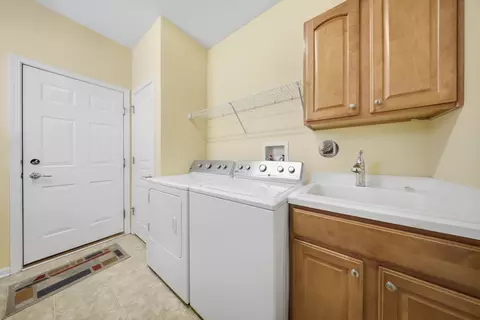 2812 Cascade Falls Cir, Elgin, IL 60124 photo 21