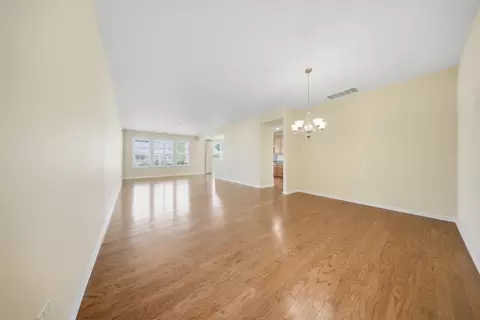 2812 Cascade Falls Cir, Elgin, IL 60124 photo 5