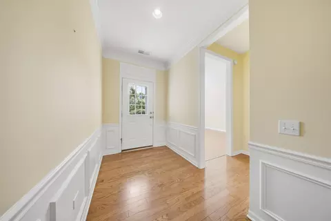 2812 Cascade Falls Cir, Elgin, IL 60124 photo 2