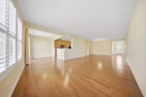 2812 Cascade Falls Cir, Elgin, IL 60124 photo 4