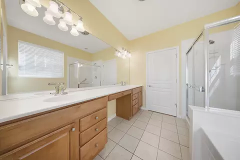 2812 Cascade Falls Cir, Elgin, IL 60124 photo 12