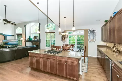 Kitchen - 130 Regency Dr, Bartlett, IL 60103 photo 1 of 7
