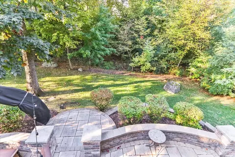 Exterior - 130 Regency Dr, Bartlett, IL 60103 photo 6 of 7