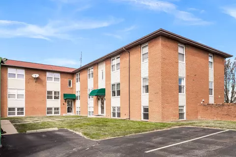 10 Willedrob Rd #26, Bloomington, IL 61701