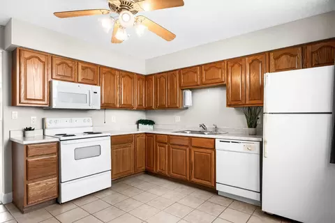10 Willedrob Rd #26, Bloomington, IL 61701 photo 5